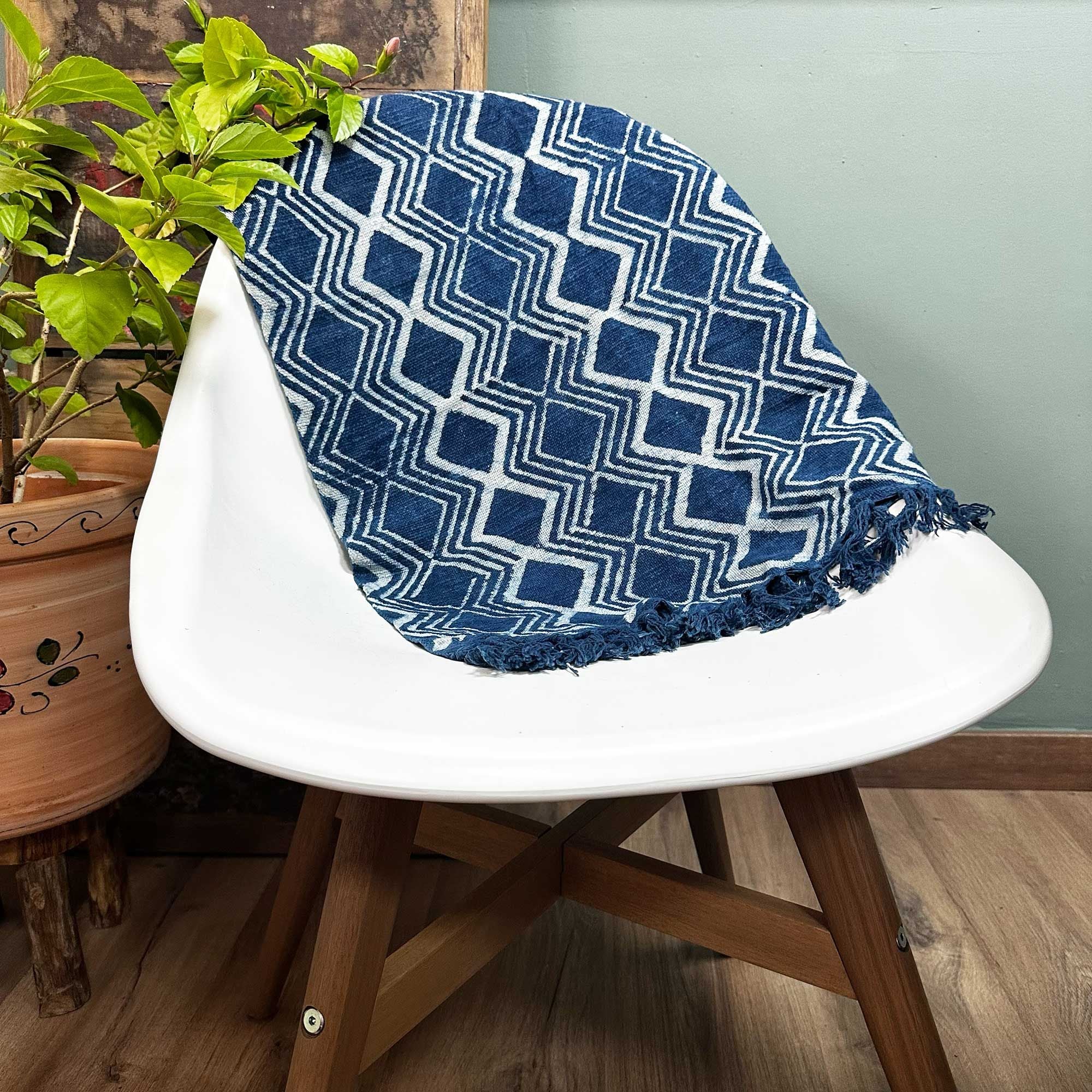 Handmade Indigo Runner - Heerak Pattern
