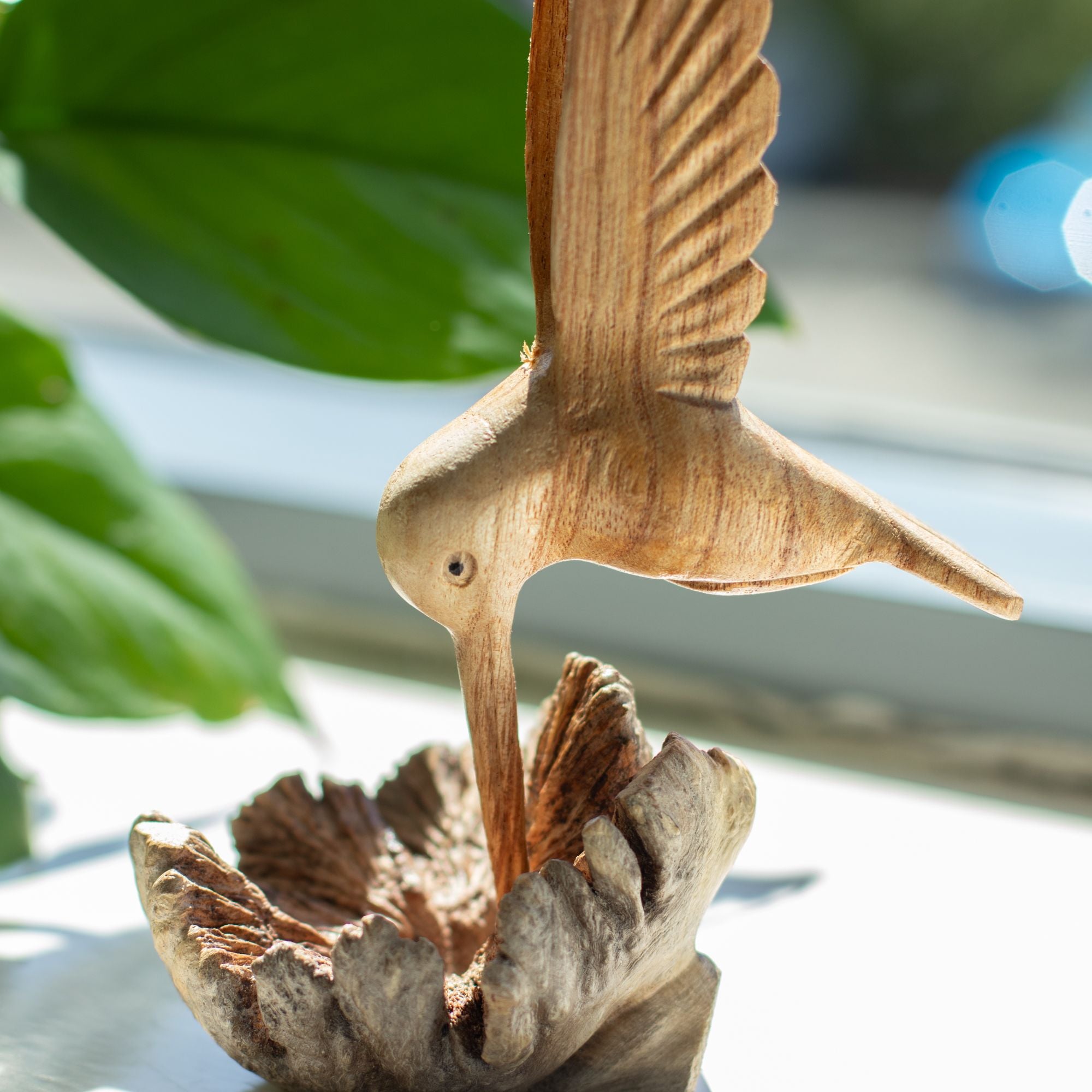 Nectar Drinking Hummingbird - Parasite Wood Art Carving