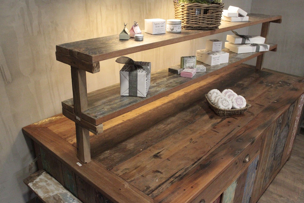 Large Centre Display Table